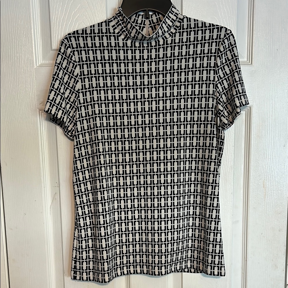 Anne Klein Black and White Geometric Blouse